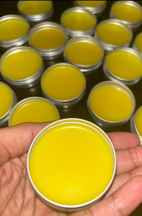Turmeric & Lemon Lip Balm (for Dark Lips)